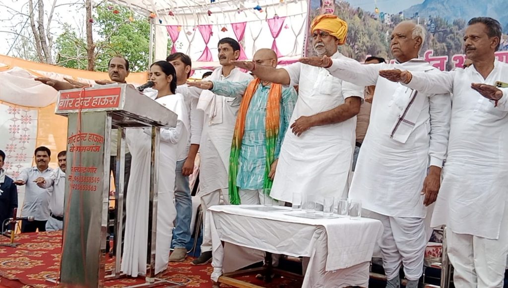 कैबिनेट मंत्री प्रह्लाद पटेल ने ब्रह्माकुमारियों सहित ली जल संरक्षण की प्रतिज्ञा