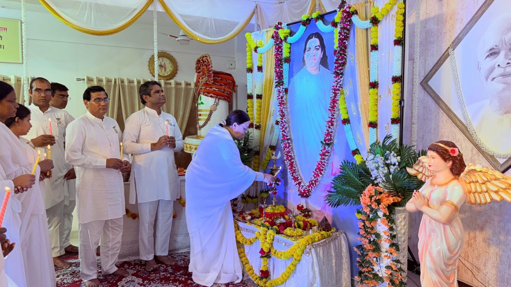 ब्रह्माकुमारीज़ ब्लेसिंग हाउस भोपाल सेवाकेंद्र में मनाया गया आध्यात्मिक ज्ञान दिवस |